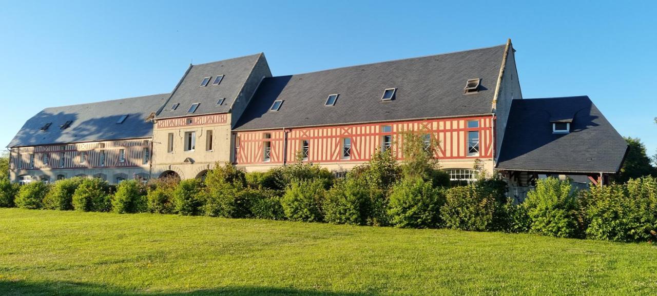 Nid De Pie Grand Duplex Lumineux Cadre Verdoyant Calme A 5 Mn De La Mer Pres Port En Bessin, Bayeux, Omaha Beach, Commes Exterior photo